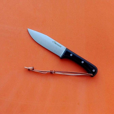 Cuchillo de Monte Mediano Con Guarda. MIKARTA. REF 445